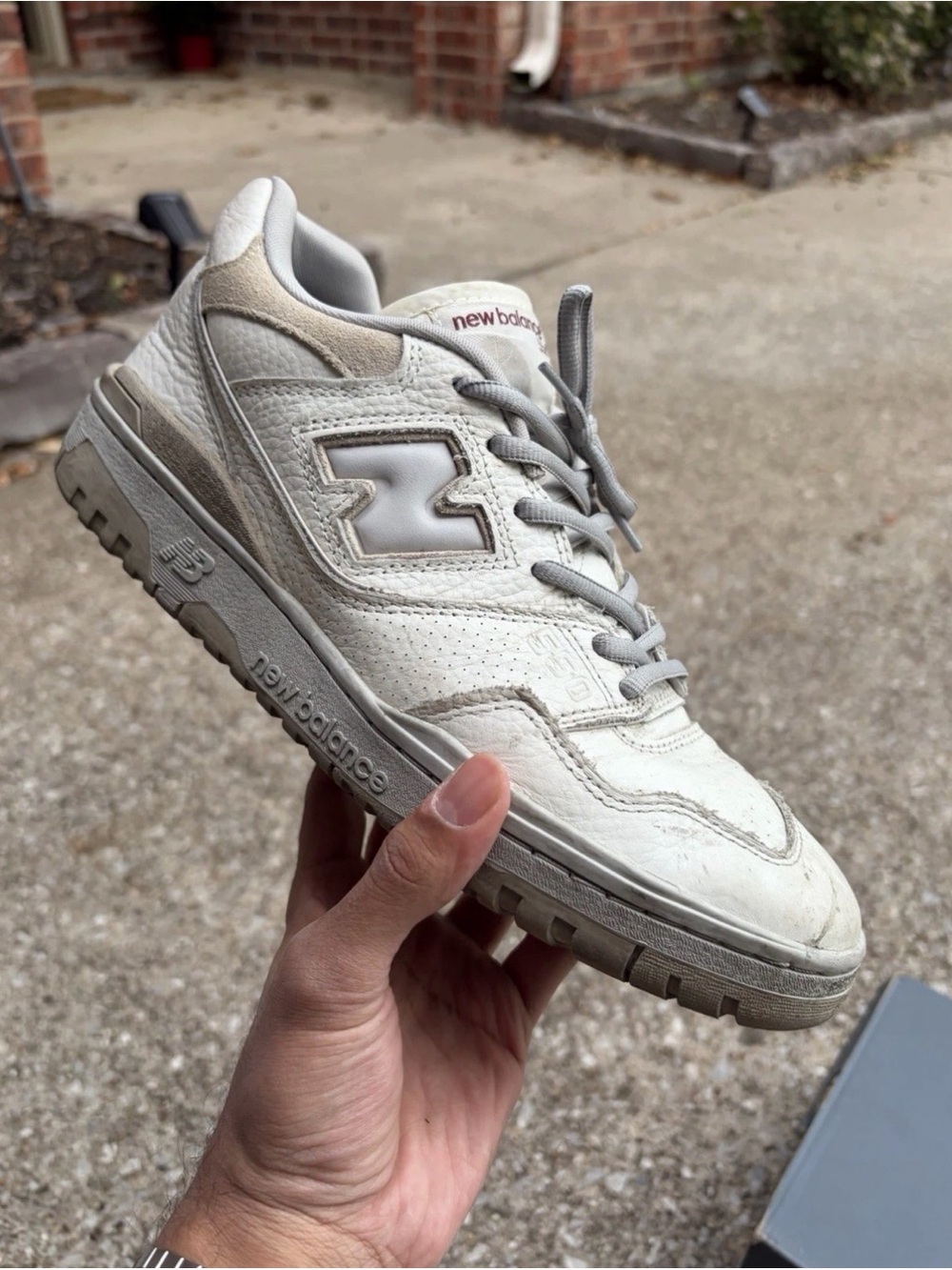New Balance 550 White Grey Mens Size 10 D Used w/ Box Authentic